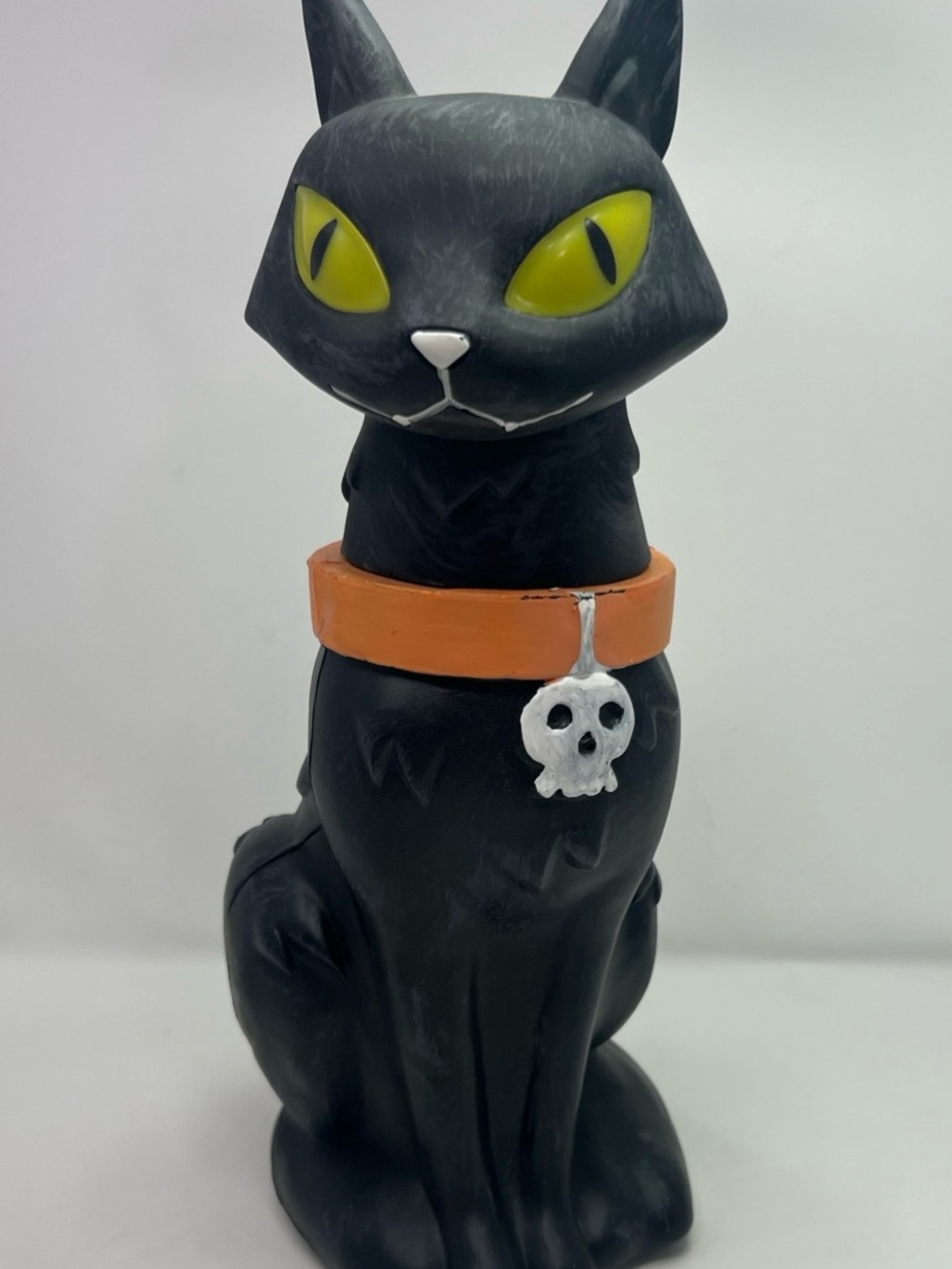 Seasonal Visions Halloween Black Cat Eye Light Yowls 15” Head Motion Blow Mold